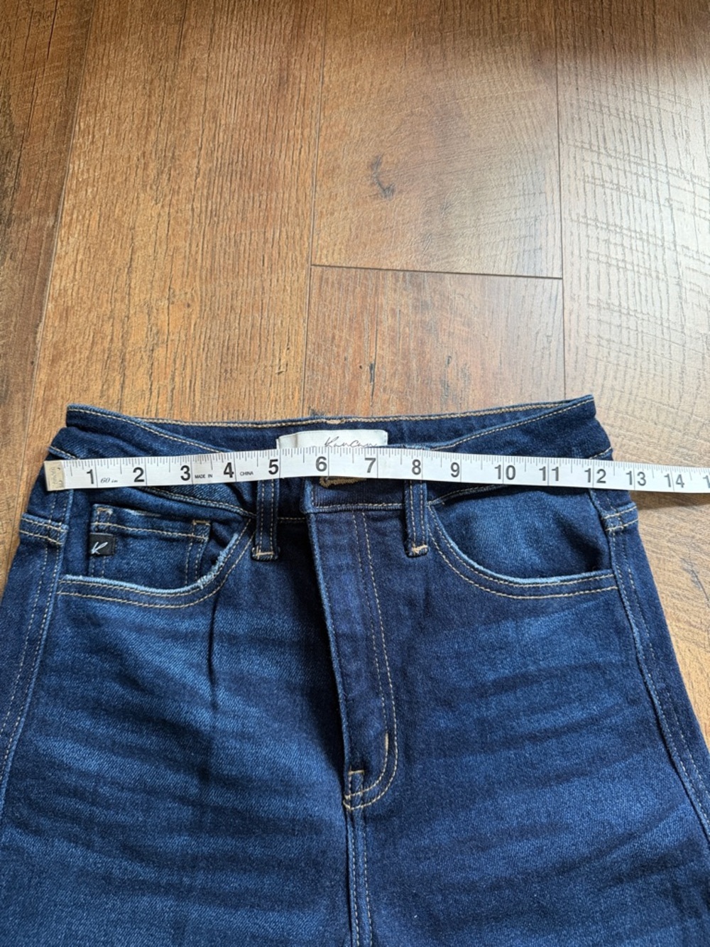 KanCan Dark Indigo Cropped Frayed-Hem Jeans - Picture 4 of 10
